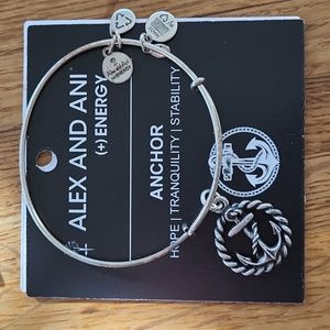 NWOT Alex and Ani Anchor Bracelet